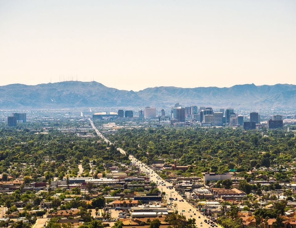 view of Phoenix highway traffic, Living in Phoenix vs Texas