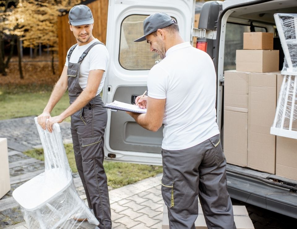 Insured movers, How do I choose the best moving company in Phoenix AZ (2)
