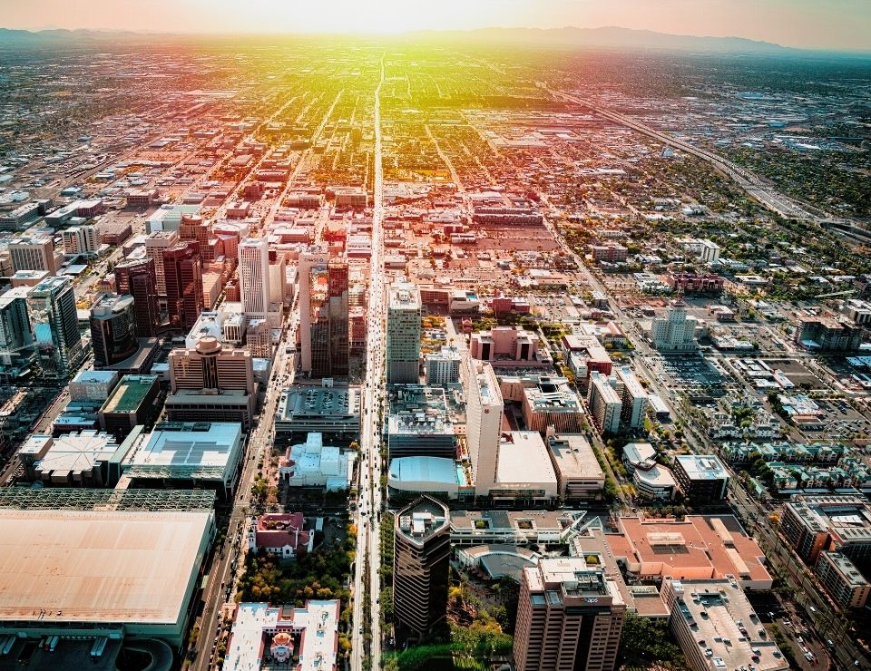 aerial image of downtown Phoenix AZ, How do I choose the best moving company in Phoenix AZ (4)