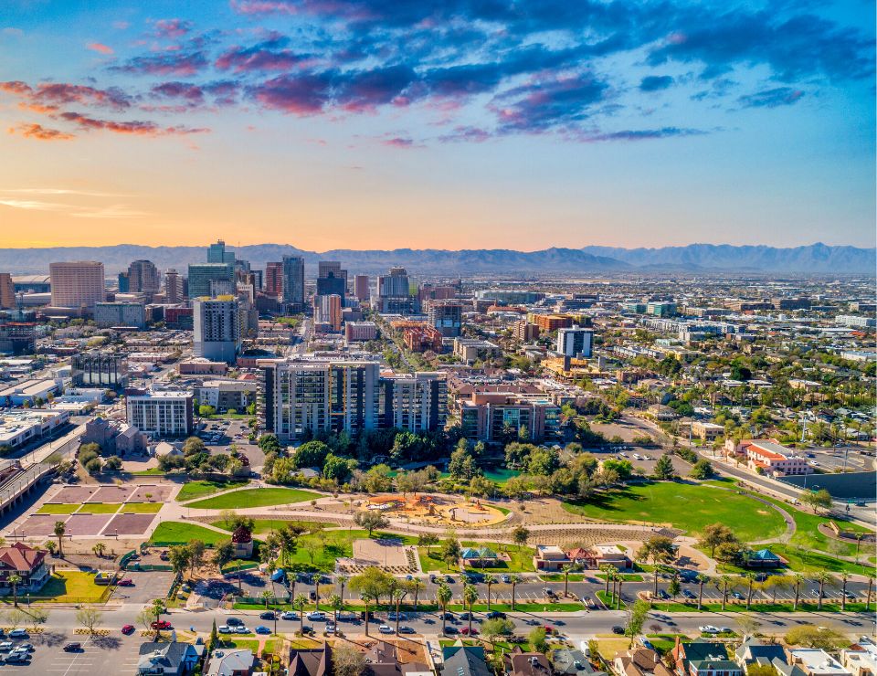 view of East Valley and downtown Phoenix Arizona, Get to know the areas of Phoenix