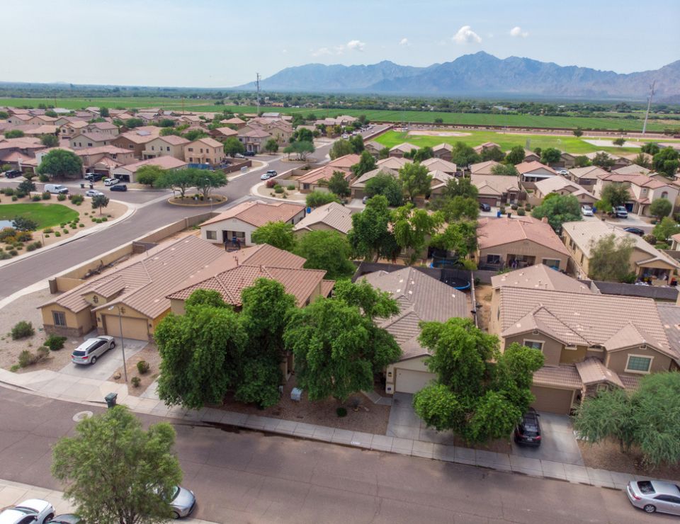 view of a Phoenix neighborhood, Stop Paying Attention to Home List Prices in Phoenix AZ
